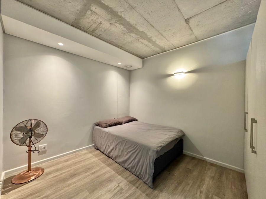 2 Bedroom Property for Sale in Woodstock Western Cape